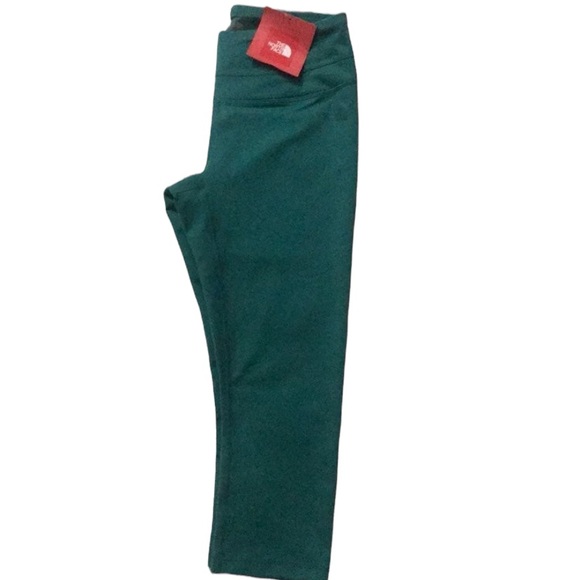 Brand New The North Face Athletic Cropped leggings! - Picture 1 of 4